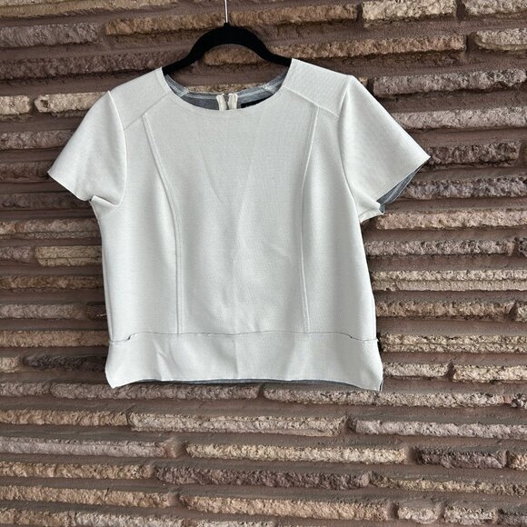 Banana Republic Cream Boxy Cropped Short Cap Sleeve Raw Edge Top - Picture 4 of 7
